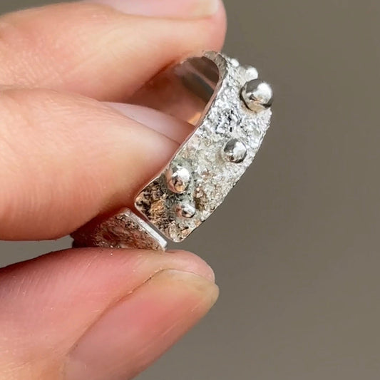 Anillo Aura